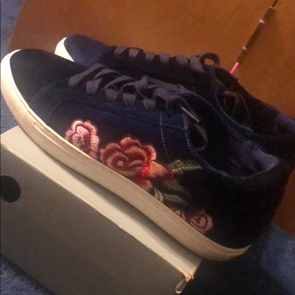 Suede Navy Blue Sneakers